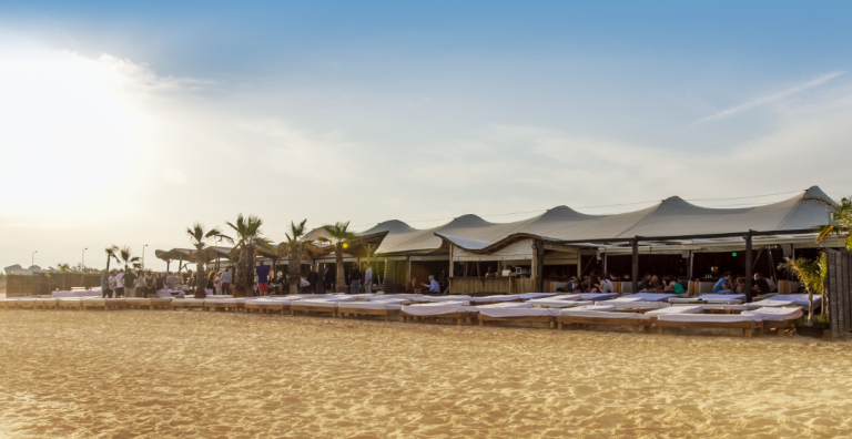La plage l'Effet Mer vous attend à la Grande Motte
