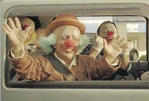 Canal + lance une campagne de communication pour promouvoir le lancement de sa nouvelle chaine dédiée aux séries TV