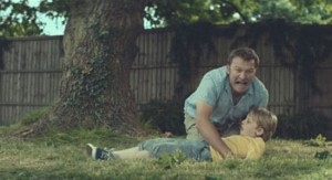 St John Ambulance sensibilise aux premiers secours avec un spot choc et percutant