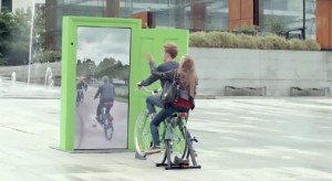 la SNCF innove avec une opération marketing originale ouvrant littéralement une porte sur l'Europe... Pour promouvoir ses petit prix !