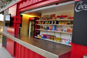 Coca-cola apporte des ressources aux pays pauvres