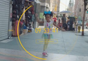 336 intervenants participent à ce clip titanesque 