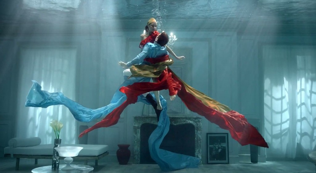 ces films publicitaires illustrent avec poésie la symbiose parfaite entre l'eau et les saveurs Kusmi Tea