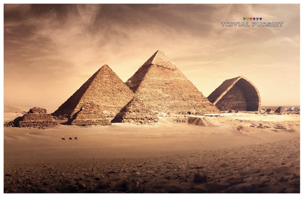 les pyramides d'Egyptes ont un camembert trivial purit qui s'est incrusté