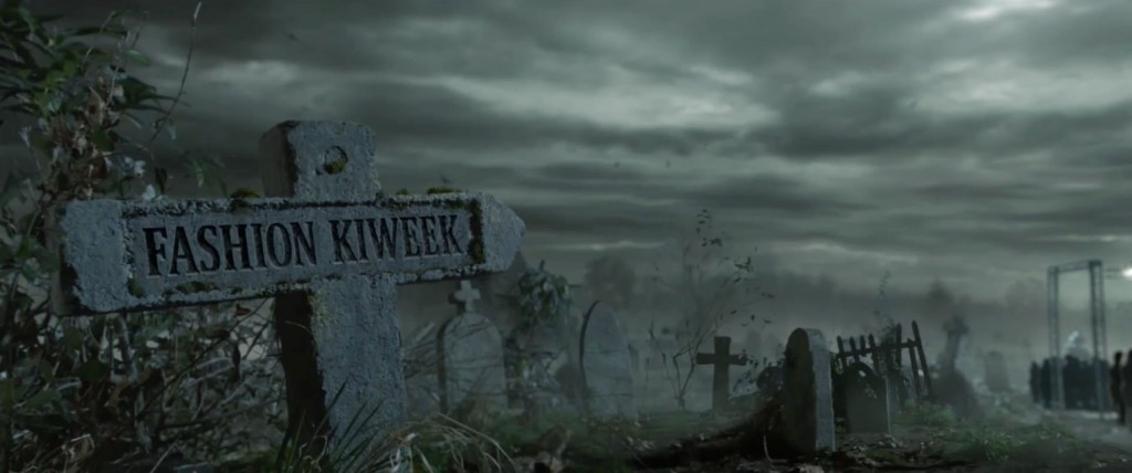 Bienvenue à la Fashion kiweek dans un cimétière !