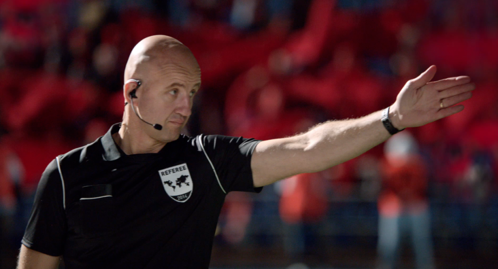 pmu met en scène la seconde chance lors d'un penalty raté