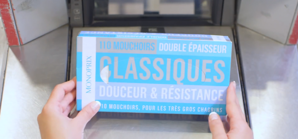 les mouchoirs se mouchent lors du passage en caisse à Monoprix