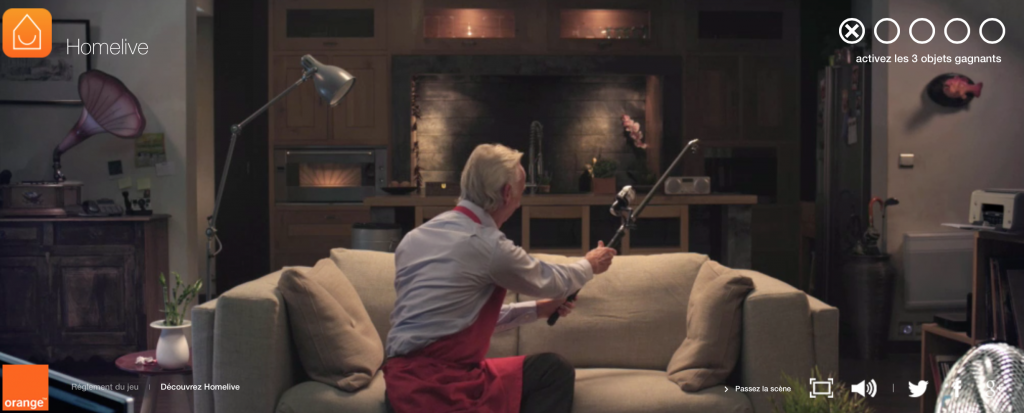 Roger a plein d'astuces pour ne pas se lever de son canapé