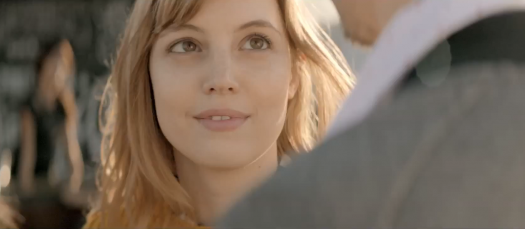 un joli spot sur la première rencontre réalisé par buzzman