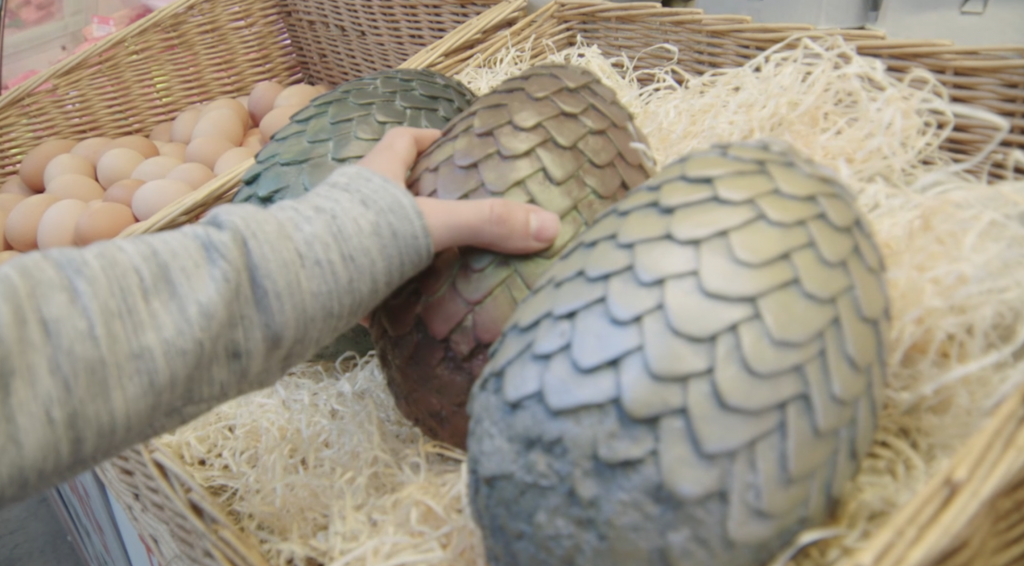 ces oeufs hors du commun se mettaient à vibrer et faire du bruit dès qu'on les touchait !