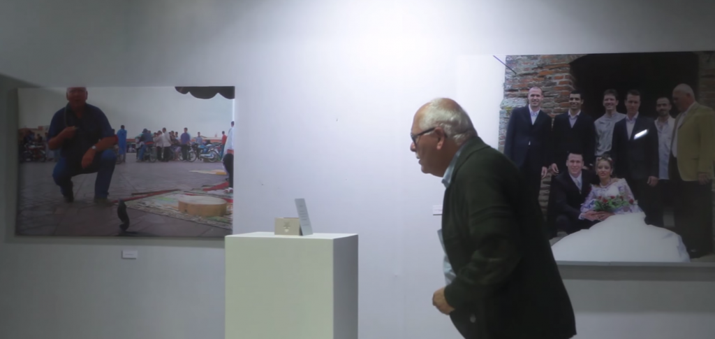 Planet Cards et l'agence Verywell ont mis en place une exposition des plus personnelles 