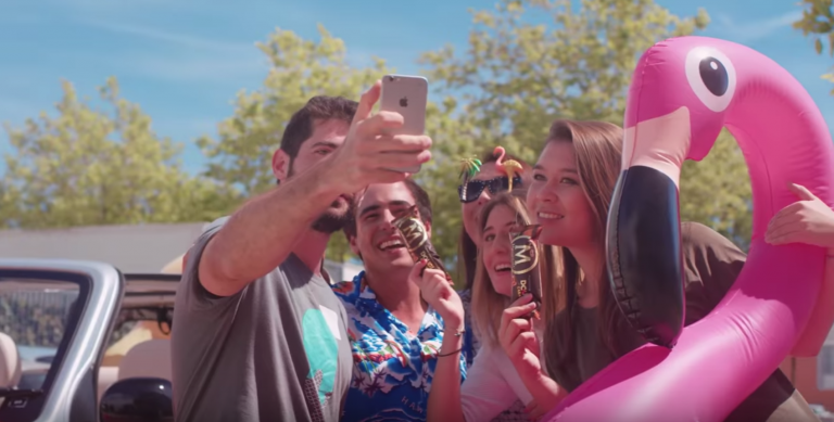 Les chanceux se verront livrer 4 Magnum gratuitement par Uber en E-Mehari